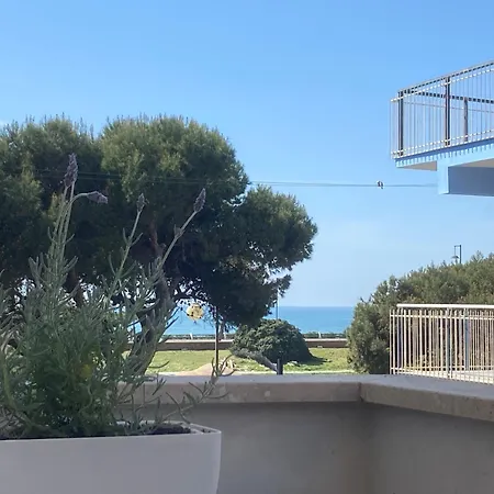 Confortevole Tra E Pinete *